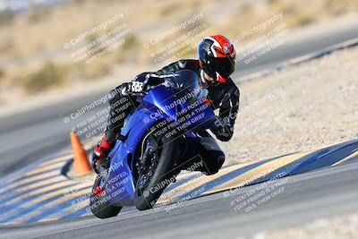 media/Jan-09-2022-SoCal Trackdays (Sun) [[2b1fec8404]]/Turn 11 (935am)/